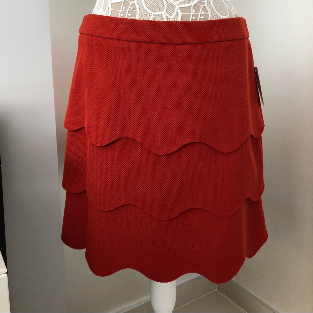 TRENDY COLOR: Patrizia Luca Milano tiered skirt